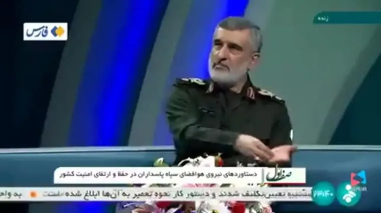 سردار حاجی زاده: از یک کشور دوست رادار خریدیم، ولی تحویل ندادند/ از روی عکس ، رادار ساختیم!