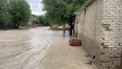 جاری شدن سیلاب و بارش‌های شدید در دو شهرستان راز و جرگلان و شیروان خراسان شمالی