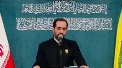 فیلم لحظه اعلام خبر شهادت سید حسن نصرالله دبیر کل حزب الله لبنان در حرم مطهر رضوی