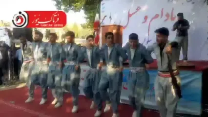 رقص کٌردی در جشنواره رنگارنگ عسل و بادام در دل طبیعت زیبای بیلوار