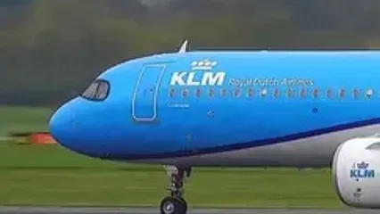 فرود متفاوت هواپیمای ایرباس خطوط هوایی KLM