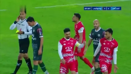 خلاصه بازی ذوب آهن 0 - پرسپولیس 0