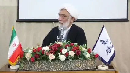 شخصی که گفت تحریم کاغذ پاره است، امروز کجاست؟