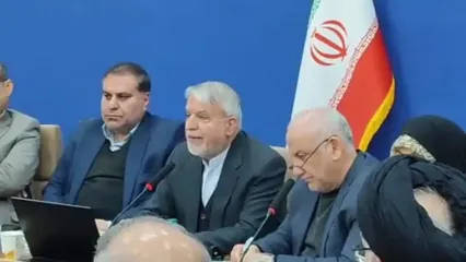 وزیر گردشگری: با توجه به اعتقاداتی که مردم ایران دارند نگرانی بابت تلاقی ماه رمضان و عید نوروز نداریم / هیچ کس فکر نکند اگر روی صندلی نشسته می تواند نظراتش را به مردم تحمیل کند