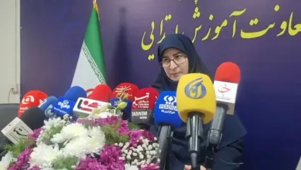 معاون وزیر آموزش و پرورش از وجود ۴۳۸ هزار نفر دانش آموز اتباع در دوره ابتدایی خبر داد/ ۶ هزار کلاس با تراکم بالای ۴۰ نفر