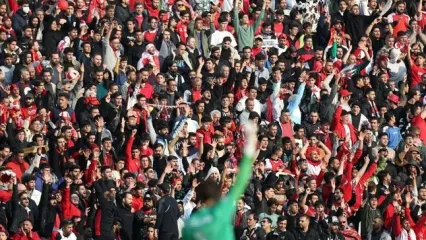 دعوا بر سر «مایعات نامشخص» در دیدار پرسپولیس و تراکتور!