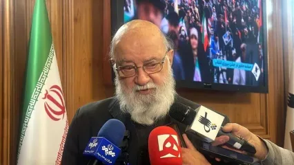 چینی‌ها راننده تراموای آزمایشی تهران شدند