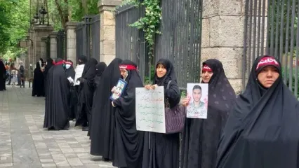 زنِ موافق لایحه حجاب: تنهایی یک واگن مترو را پاکسازی می‌کنم