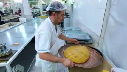 ببینید؛ سوهان زعفرانی چگونه تهیه می شود؟
