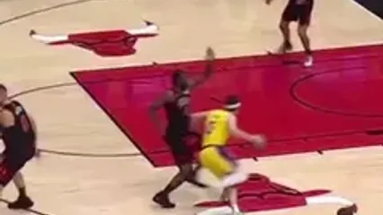 ۱۲ ثانیه حیرت انگیز در بسکتبال NBA