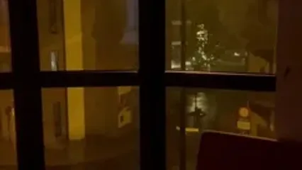 فیلم دکوراسیون شیک خانه دوبلکس سپیده بزمی‌پور همسر شاهرخ استخری در بلژیک / ویوی منحصربفردش روحتان را به پرواز درمی آورد !