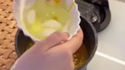 فیلم طرز تهیه پولکی سنتی اصفهان