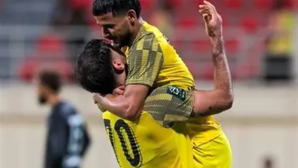 قائدی و آزمون امشب امارات را به آتش کشیدند!