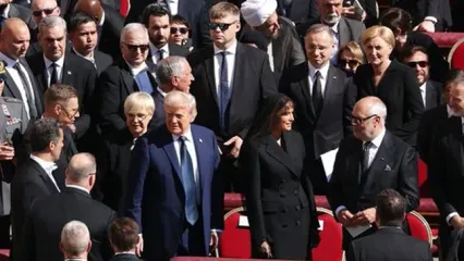 چند اتفاق مهمی که در خاکسپاری پاپ چشم ایرانی‌ها را گرفت