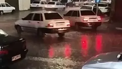 خیابان‌های زنجان زیر باران