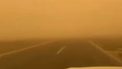 توفان ریزگردها در جاده بغداد به موصل عراق