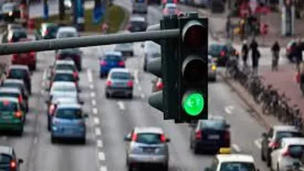 حرکت قهرمانانه یک زن در خیابان‌های سیرجان