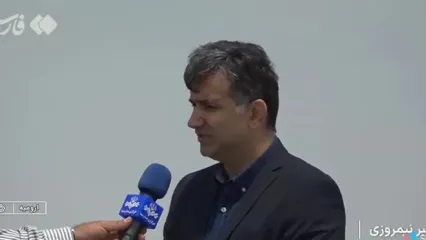 ببینید؛ چرا در بخش خشک شده دریاچه ارومیه گودال عمیق بوجود آمده؛ گودالی با جریان آب شور و دمای ۴۵ درجه