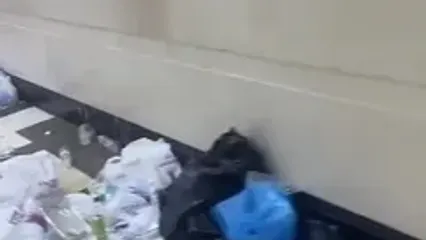 وضعیت رستوران برج ساعت مکه از نگاه یک توریست: کثیف و غیرقابل تحمل