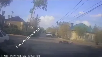 فیلم لحظه تصادف شدید موتور با ماشین