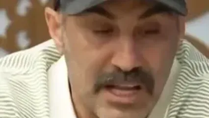 ببینید؛ خوانندگی سالار معمولی در مراسم تجلیل از عوامل پایتخت