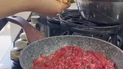 شکلات خانگی با طعم توت فرنگی