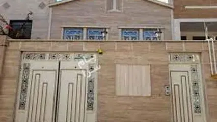 خلاقیت جالب یک مرد استقلالی در طراحی خانه‌اش