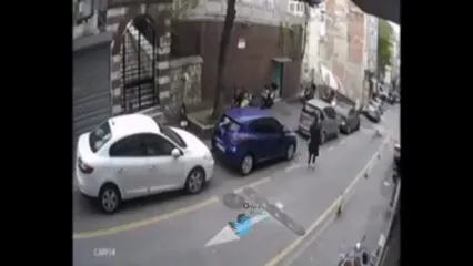 فیلم لحظه فرار سویل آکداغ از صحنه جرم پس‌از ارتکاب به قتل دوستش الیف کیراو!