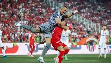 حرکت فوق‌العاده عجیب حامد لک در بازی برابر پرسپولیس