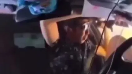 فیلم واکنش عجیب راننده بعد از تصادف هولناکش ! / صدای ضبطش را بلند کرد !