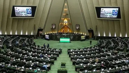 بگو مگوی نماینده مجلس با قالیباف
