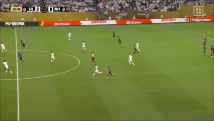گل اول رئال مادرید مقابل سالزبورگ توسط وینیسیوس