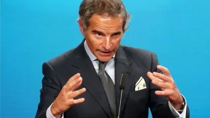 لاریجانی: نباید با آژانس و گروسی همکاری کنیم