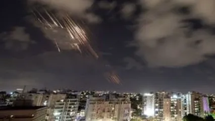 تصاویر الجزیره از برخورد 2 پرتابه به تهران