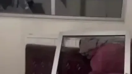تصویری از داخل منازل مردم درپی حمله‌ی جنایتکارانه اسرائیل به منازل مسکونی