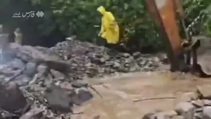 جاده اسالم به الماس در اردبیل زیر آب رفت