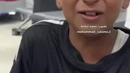 لحظات دردناک کودک فسلطینی که به دنبال خواهر مجروحش می گردد