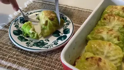 ببینید؛ طرز تهیه یک غذای متفاوت و آسانِ ایتالیایی با کلم و سیب زمینی