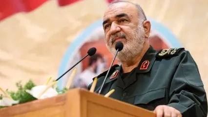 ویدئو وایرال شده از رجزخوانی دختر سردار سلامی