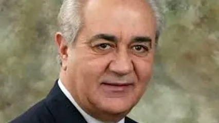 شوخی خنده‌دارِ شهرام شب‌پره با دکتر هولاکویی