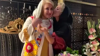 ببینید؛ تبریک تولد دلنشینِ آوا گنجی، به مادرش «فاطمه گودرزی»
