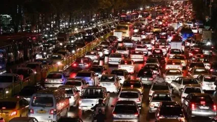 موج بازگشت مسافران، نفس جاده‌ها را بند آورد