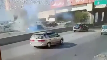 در یک حمله پهپادی یک خودرو در شهرک «خلده» واقع در جنوب بیروت هدف قرار داده شد