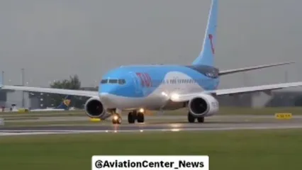 چرخ جلوی بوئینگ 737 ناگهان 90 درجه چرخید