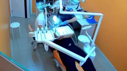 فیلم انفجار دستگاه دندان پزشکی در دهان بیمار