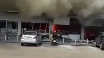 ببینید؛ لحظه وقوع آتش‌سوزی یک پمپ بنزین در تایلند پس از اصابت موشک‌