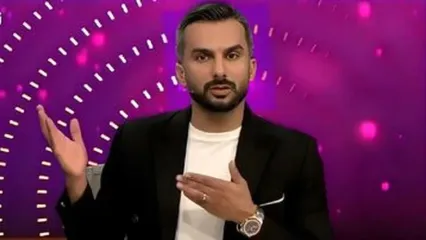 فوتبال برتر از ساختمان شیشه‌ای آغاز شد