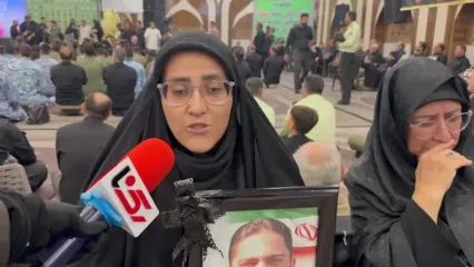 فیلم گفتگوی رکنا با همسر پلیس شهید حمید آزکات / دختر کوچولویم زودی پدرش را آسمانی دید