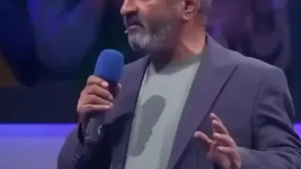 خوانندگی زیبای علی اوسیوند در برنامه صداتو! / همخوانی الیکا عبدالرزاقی با آهنگ غروب پاییزه!