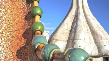 معماری عجیب «خانه استخوان‌ها» در بارسلونا!